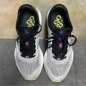 New Balance 890V6 Gray/Black Women's Running Shoes Size 10B thumbnail 10