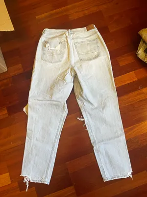 American Eagle Mom Jeans thumbnail 2