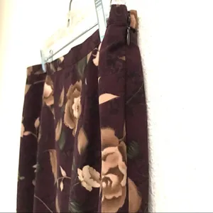 Laura Scott rose floral midi skirt LP‎ thumbnail 3