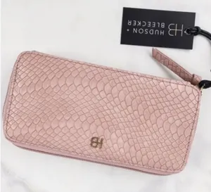 Hudson + Bleeker Bonjour Smartphone Zip Around Wallet thumbnail 1
