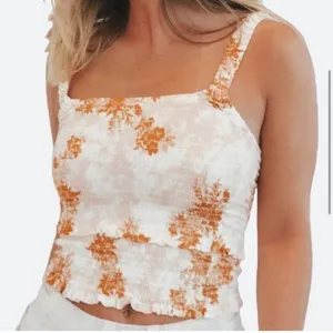 Intimately Free People Hannah Floral Printed Cami in Ivory Size XS thumbnail 3