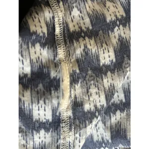 Anthropologie Maeve Ikat Print Sleeveless Tank Blouse Cream Navy Blue Sz S Boho thumbnail 7