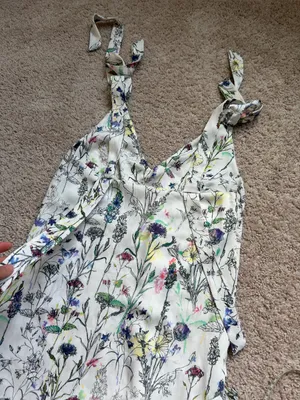 H&M floral dress. S thumbnail 8