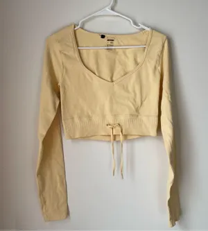 Bo + Tee Ribbed Long Sleeve Active Crop Top thumbnail 6
