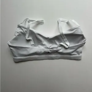 Gymshark Whitney Shorts & Balcony Peekaboo Sports Bra Set thumbnail 6