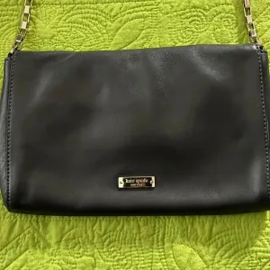 ✨ EUC Kate Spade ♠️ Bow Studded Shoulder Terrace Felicia Bag thumbnail 5
