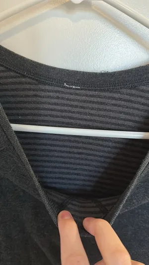 Reversible Crewneck Cropped thumbnail 2