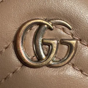 Gucci Taupe Leather Card Holder with GG Logo thumbnail 3