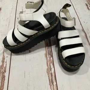 Dr.Martens Platform Blaire‎ Quad Strappy Gladiator Sandals thumbnail 9