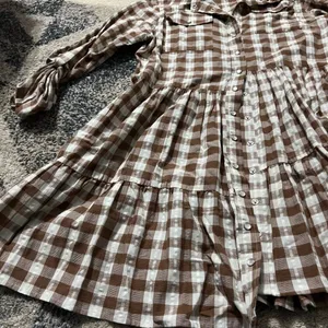 THE SHIRT Rochelle Behrens - Jules Dress in brown/cream plaid gingham‎ thumbnail 11