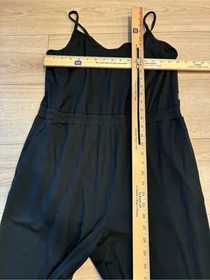 Vuori Women’s Lux Jogger Jumpsuit Black Size XL thumbnail 4