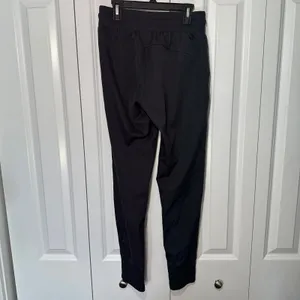 Zyia Joggers Women S Charcoal Black Activewear Elastic Waist Drawstring Pants thumbnail 3