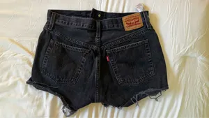 Levi’s 501 Shorts thumbnail 2