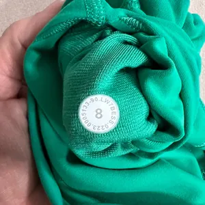 💚 Lululemon Align High-Rise Biker Shorts 8” Green | Size 8 | Yoga Athleisure thumbnail 6