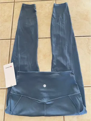 Lululemon Align With Pockets High Rise 28” Steel Blue Size 8 NWT thumbnail 1