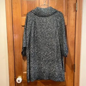 Catherine’s women’s quarter sleeve button down cardigan sweater size 3X.(26/28W) thumbnail 5