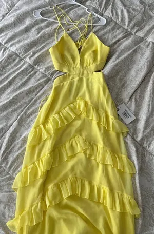 Hello Molly Yellow Formal Dress thumbnail 1