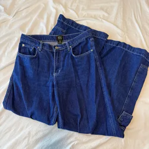 BDG Presley Urban Outfitters Wide-Leg Jeans thumbnail 1