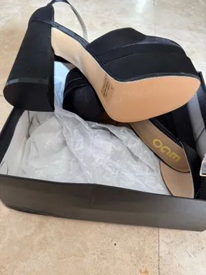 EGO Hayes Black Satin Platform Heels Chunky Block Heel Ankle Strap Pumps Sz 6 NWB thumbnail 3