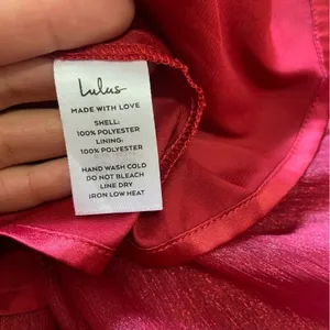 NWOT Lulus Romantic Appearance Wine Red Organza Tiered Midi Dress thumbnail 9