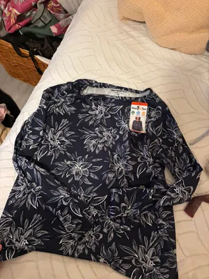 Soft Long Sleeve Size M thumbnail 3