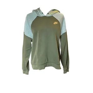 Nike green hoodie sweatshirt Medium active sporty running thumbnail 2
