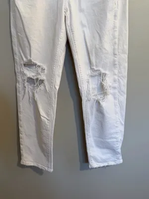 American Eagle Outfitters White Mom Straight Jean thumbnail 5