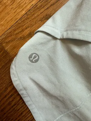Lululemon Shorts Speed 2.5" thumbnail 4