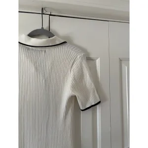 Merokeety Women’s Ribbed Knit Polo Sweater Dress Size Large Black Trim Midi thumbnail 7