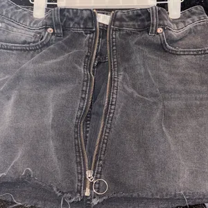 Free People Black Faded Distressed Denim Skirt thumbnail 4