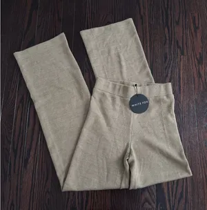 White Fox Boutique NWT Pants thumbnail 1