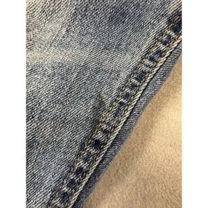 Old Navy Mid-Rise Boyfriend Jeans Medium Wash Blue Denim Women Size 4 thumbnail 8