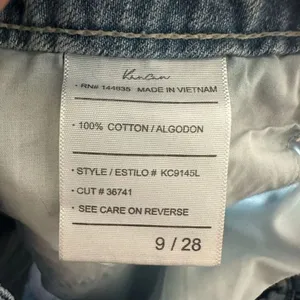 Kancan high waist raw hem cutoff wedgie 28 denim shorts thumbnail 2