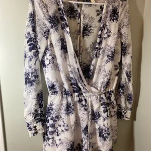Free People Floral Romper‎ Xs- Tp thumbnail 7