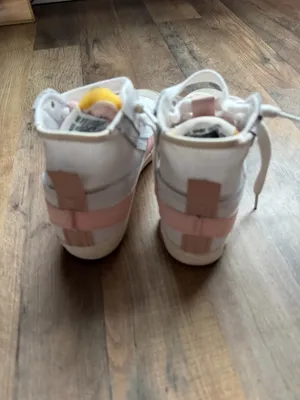 nike shoes  thumbnail 6