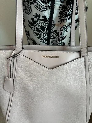 Michael Kors Purse thumbnail 4