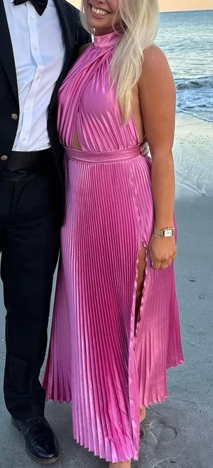 L’IDÉE Formal dress thumbnail 1