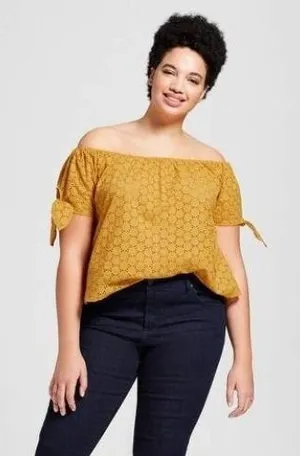 Universal Thread yellow eyelet short sleeve blouse NWT‎ XS thumbnail 1