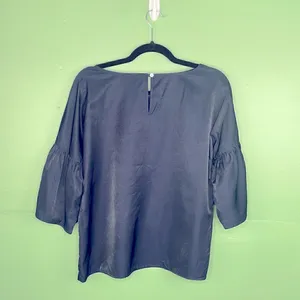 Forever 21 Embellished Top size Medium Dark Blue/Navy thumbnail 8