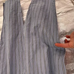 NWOT Urban Outfitters Blue Stripe Cropped High Waist Pants thumbnail 3