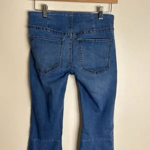 Free People We The Free‎ Women Penny Flare Elastic Waist Jeans Blue Size 24 thumbnail 8