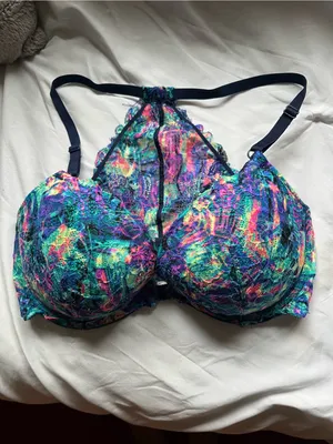 Victoria’s Secret PINK bra size 36DD thumbnail 2
