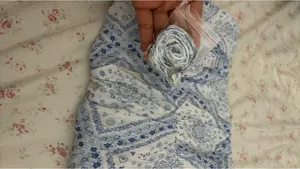 Hollister Strapless Bandana Top thumbnail 4