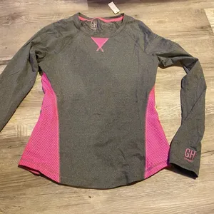 Gilly hicks sports woman’s top thumbnail 1