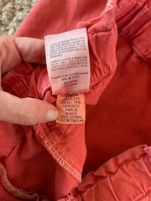 Mother The Springy Ankle Elastic Waist Jeans in a hot coral pink size 33 thumbnail 9