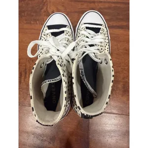 Converse Welcome to the Wild 572366F High Tops Women’s 10 EUC thumbnail 6