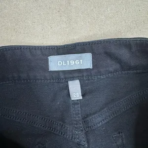 DL1961 Henderson Lara Jeans Womens 28 Black Mid Rise Cropped thumbnail 10