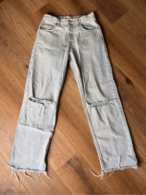 GRLFRND Light Wash Distressed Knee-Slit Straight Jeans thumbnail 1