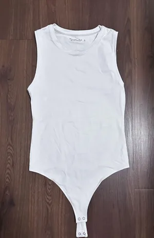 Abercrombie Sleeveless Bodysuit thumbnail 1