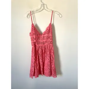 Revolve NBD Lace Mini Dress Pink Size Small NEW thumbnail 3